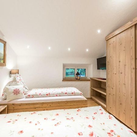 Haus Moesenlechner Apartment Maishofen Bagian luar foto