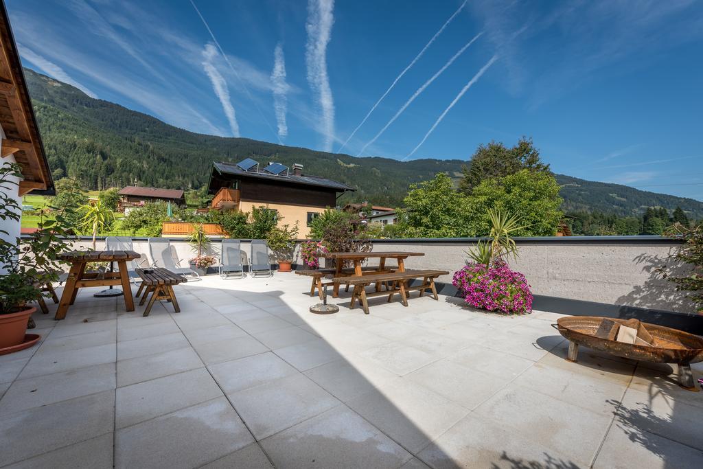 Haus Moesenlechner Apartment Maishofen Bagian luar foto